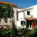 Stipanelo Apartman *