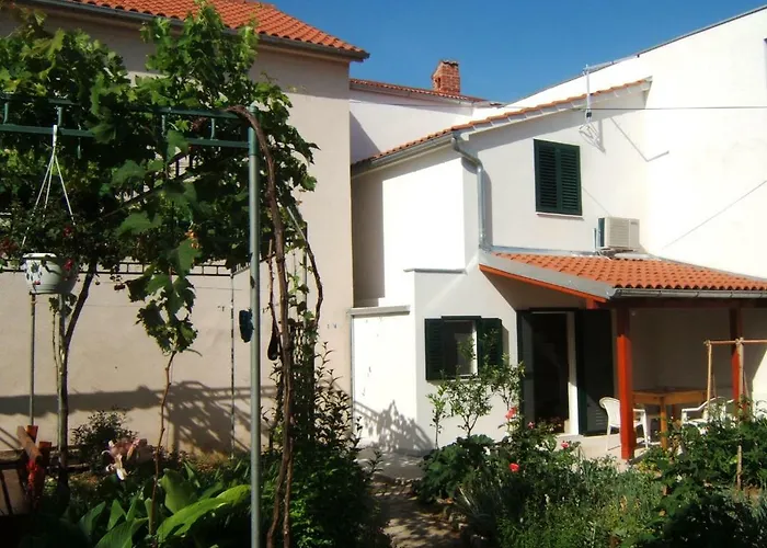 Stipanelo Apartamento *